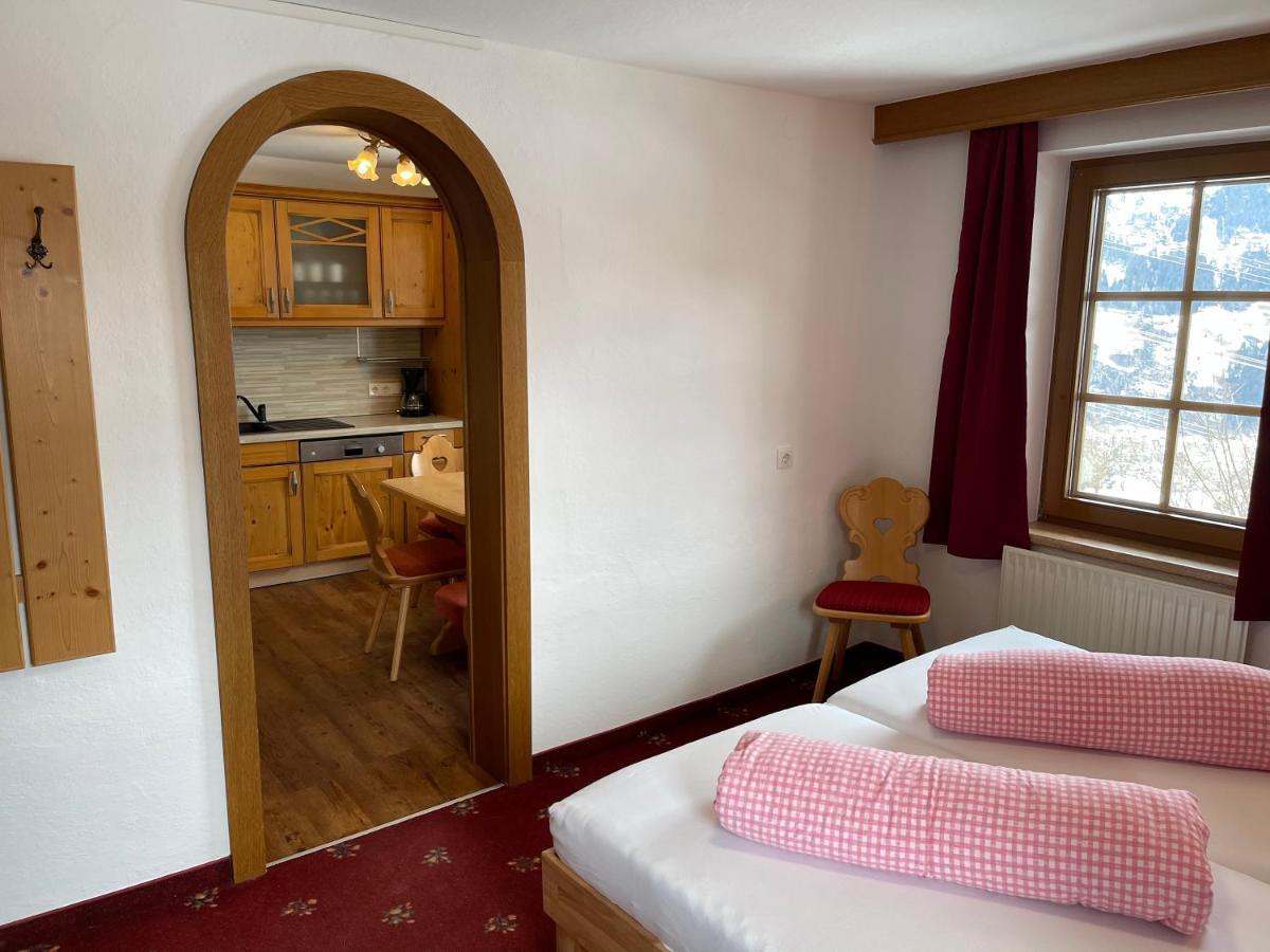 Der Waidachhof Zillertal Apartment Hainzenberg Luaran gambar